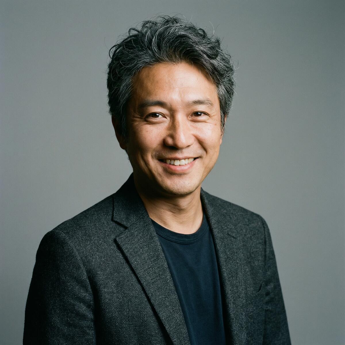 撸撸社导演顾问张明远